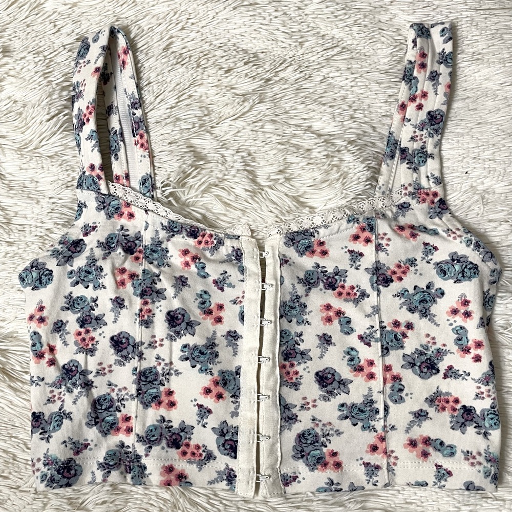 White Floral Crop Top